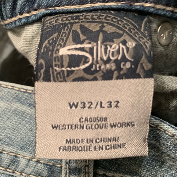 Women’s Silver Jeans - Picture 2 of 3